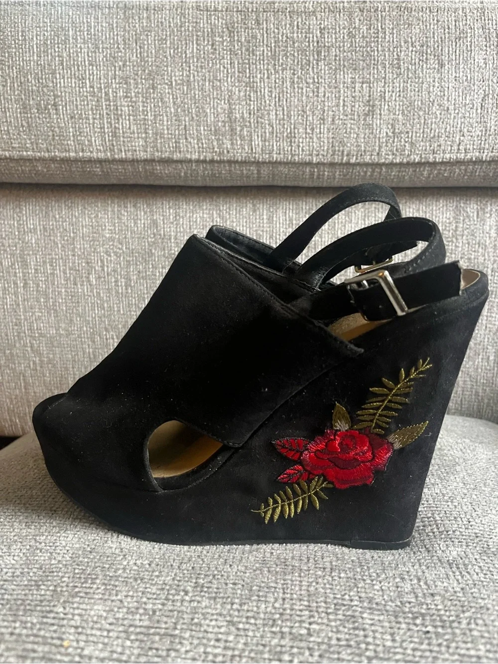 Chinese Laundry Black Suede Open-Toe Platform Slingbacks